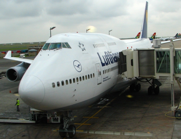 Lufthansa plane