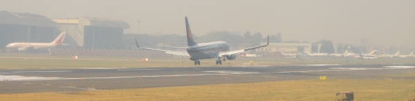 aircraft landing at Mumbai Airport